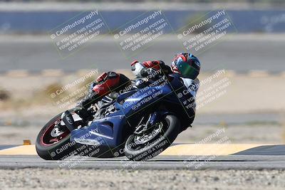 media/Oct-05-2025-CVMA (Sun) [[beeef4f201]]/Race 2-Supersport Middleweight/